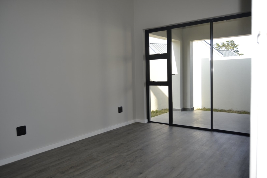 3 Bedroom Property for Sale in Somerset Lakes Western Cape